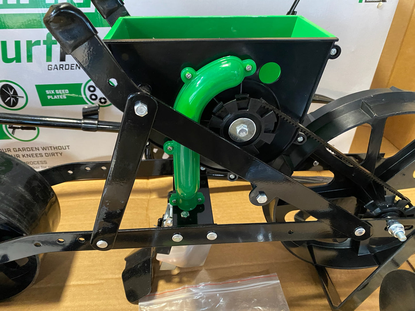 New Other Chapin Garden Push Steel Frame Seeder Planter With 6 Seed Plates