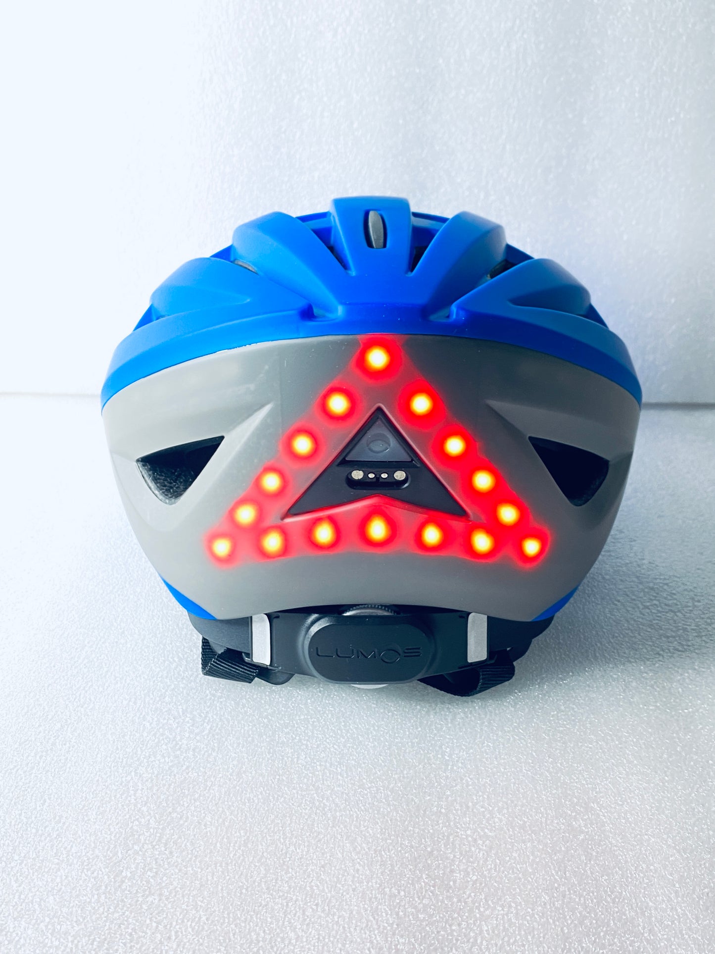 New Other-Lumos Kickstart M/L Bluetooth Blue Smart Bike Helmet With Remote