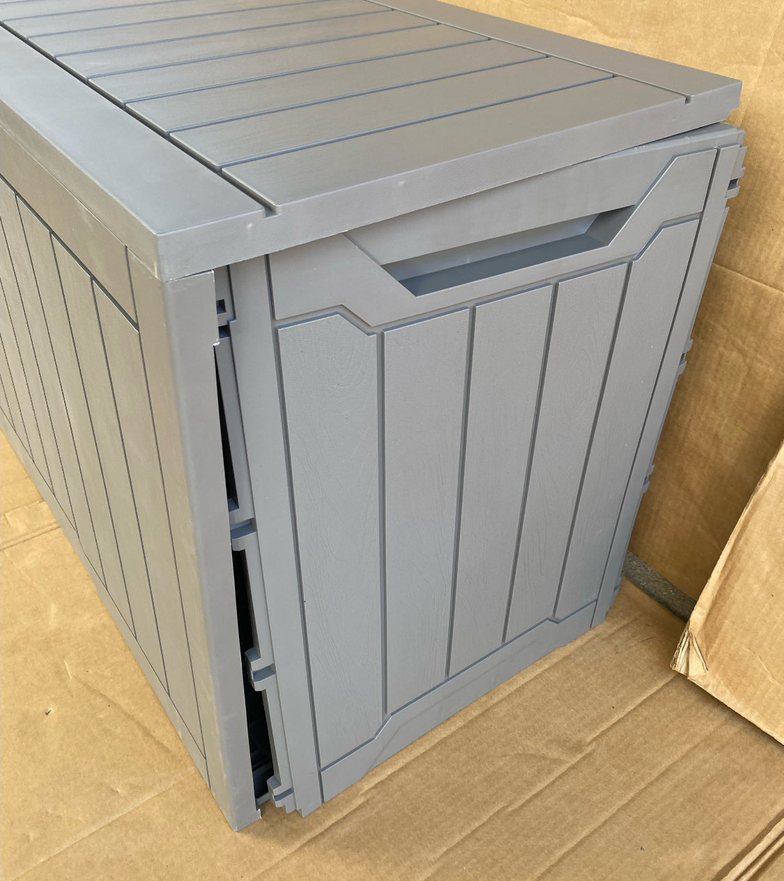 New Other YITAHOME 120 Gallon Outdoor Lockable Storage Deck Box, Light Brown