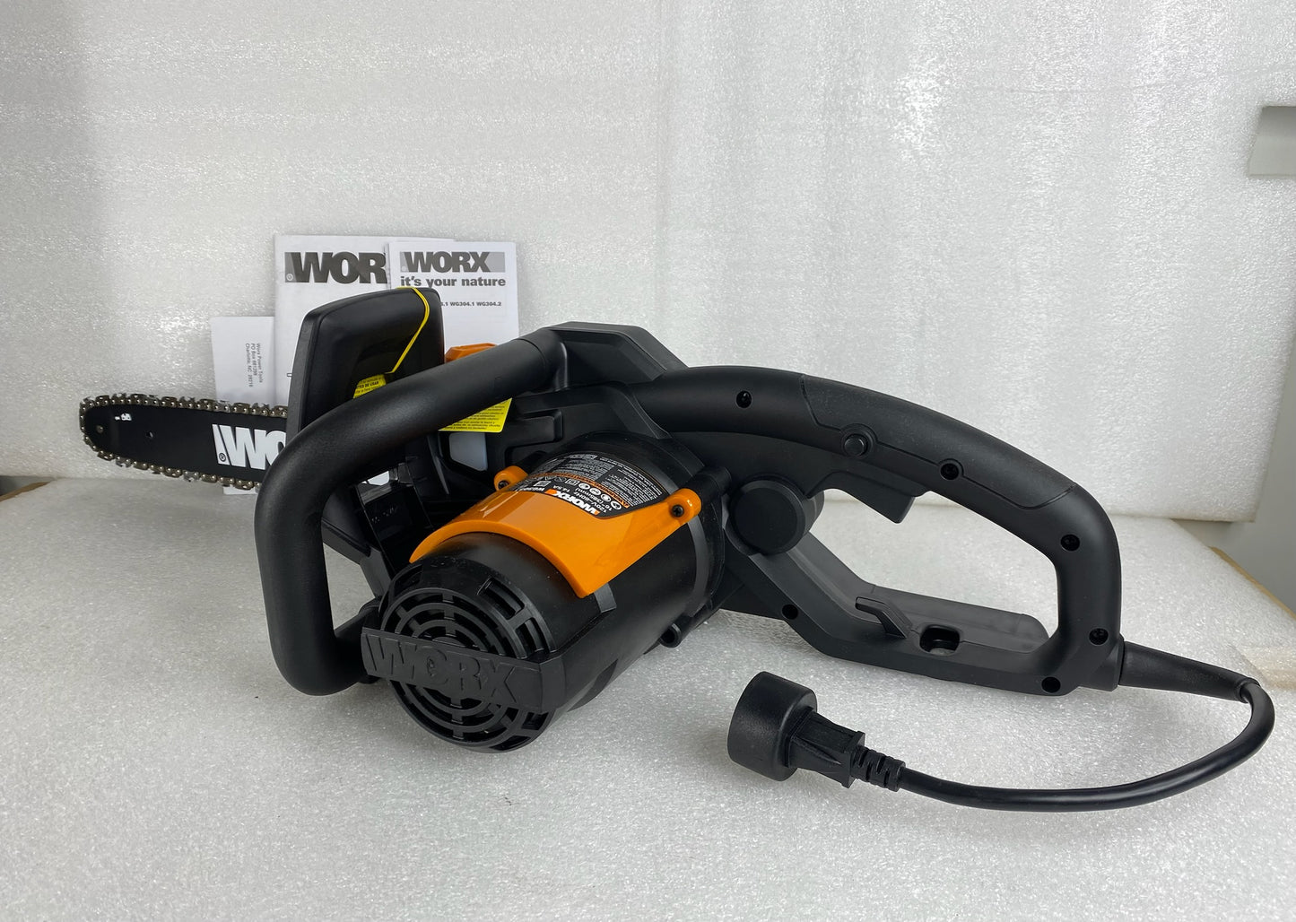 New Other Worx WG303.1 14.5 Amp 16" Electric Chainsaw