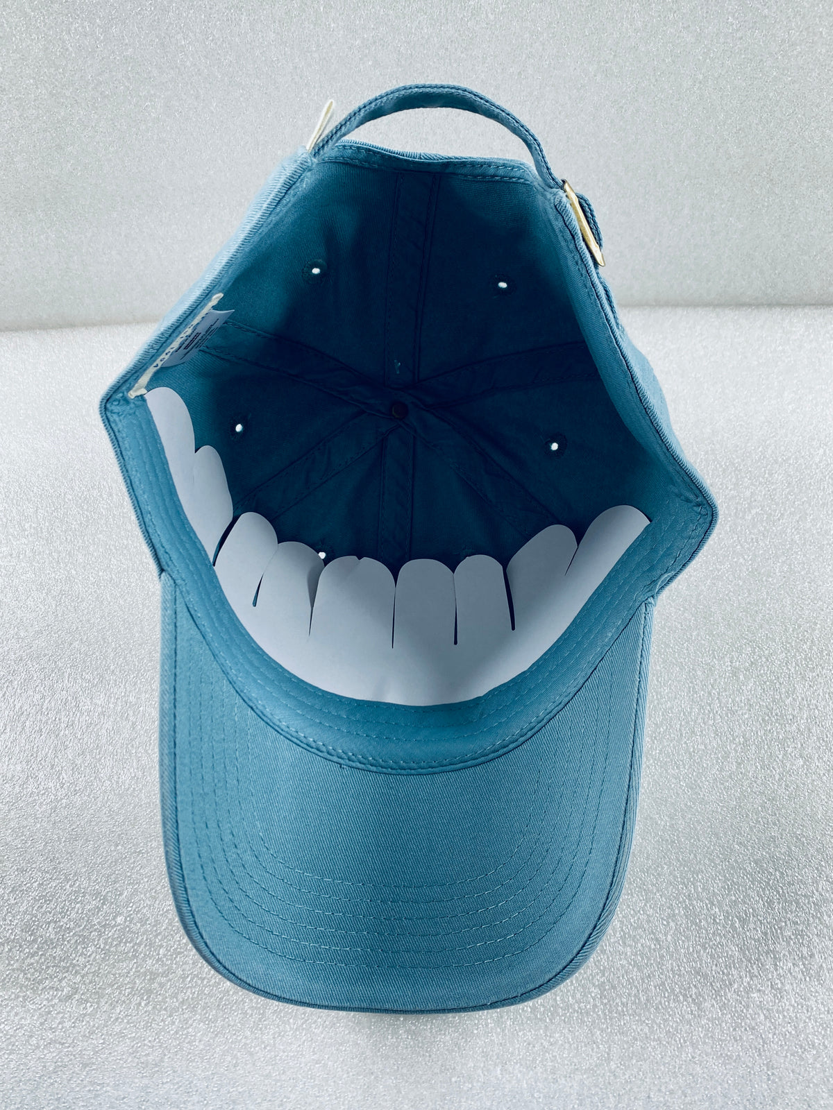New Life Is Good Adult Unisex Vintage Smokey Blue Oval Chill Cap, Size OS