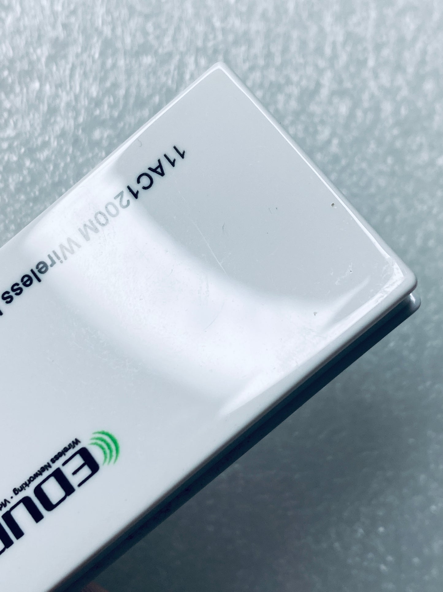 EDUP Networking Video/Audio 11AC1200M Wireless USB 3.0 Adapter, 2.4G/5Ghz White