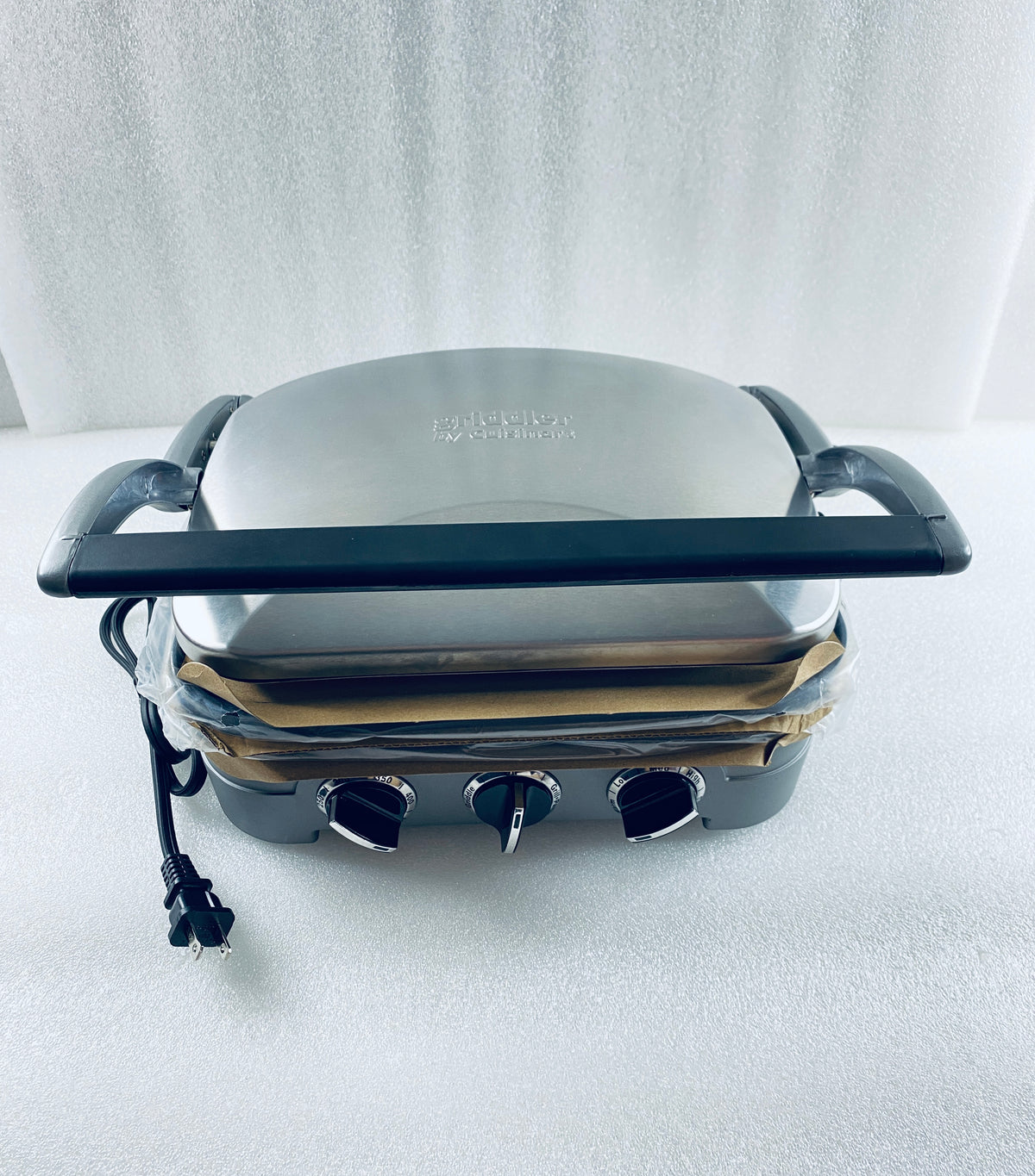 New Open Box Cuisinart Indoor 5-in-1 Griddler Grill With Nonstick Cooking Plates