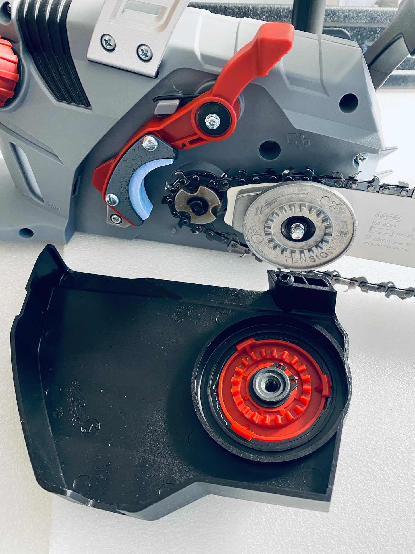 New Open Box Oregon CS1500 Self-Sharpening Electric Chain Saw With 18” Bar