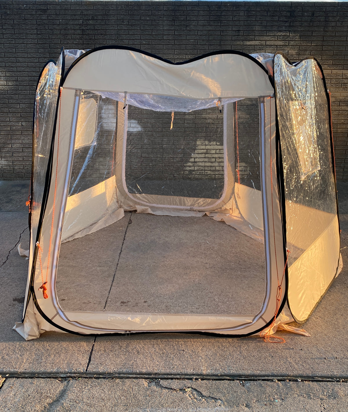 Like New VEVOR 10 x 9.2 ft Pop Up Clear Bubble Tent Waterproof & UV-Resistant