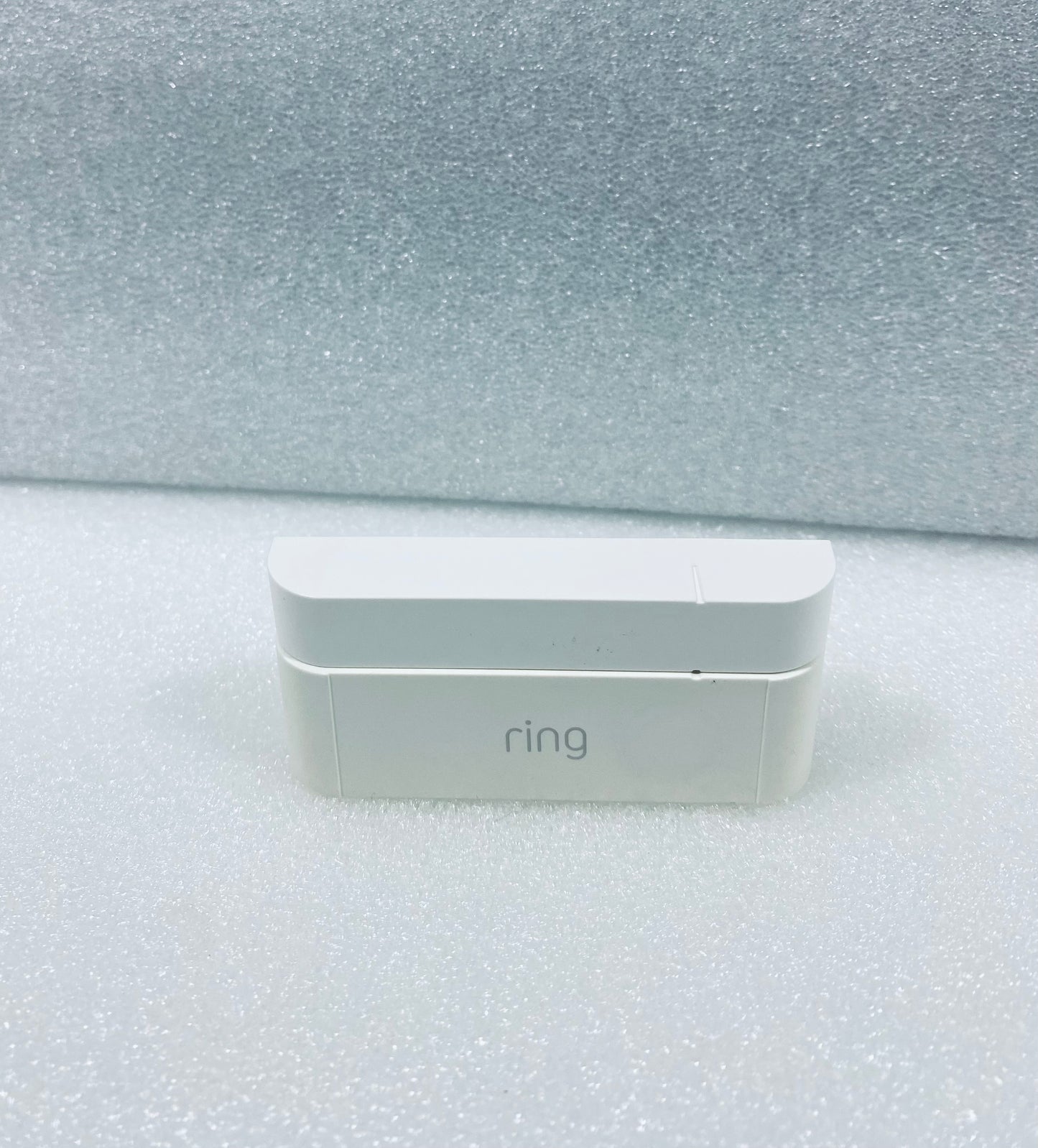 Ring Contact Sensor With Open Window Magnet, White, No Battery, 1st Gen - (READ)