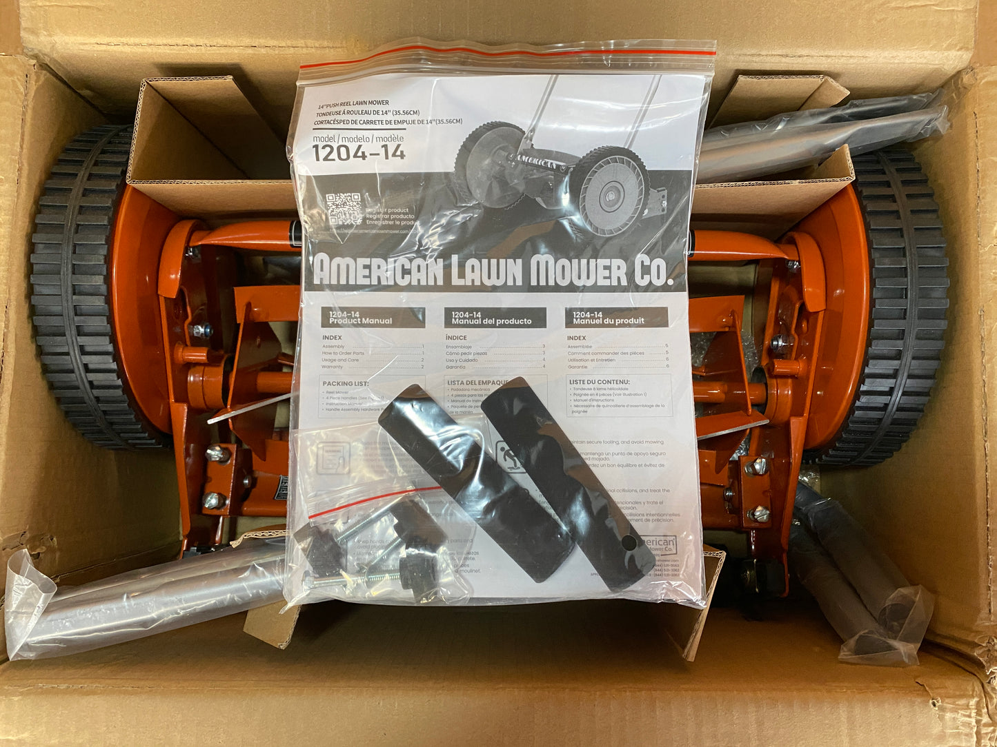 New Open Box American Lawn Mower Company 14in. 4-Blade Push Reel Lawn Mower, Red