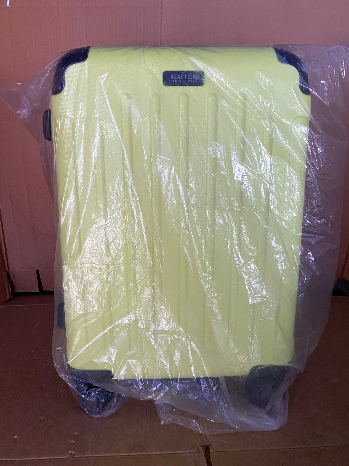 New Other Kenneth Cole REACTION 24” Expandable Luggage 8-Wheel Spinner Suitcase