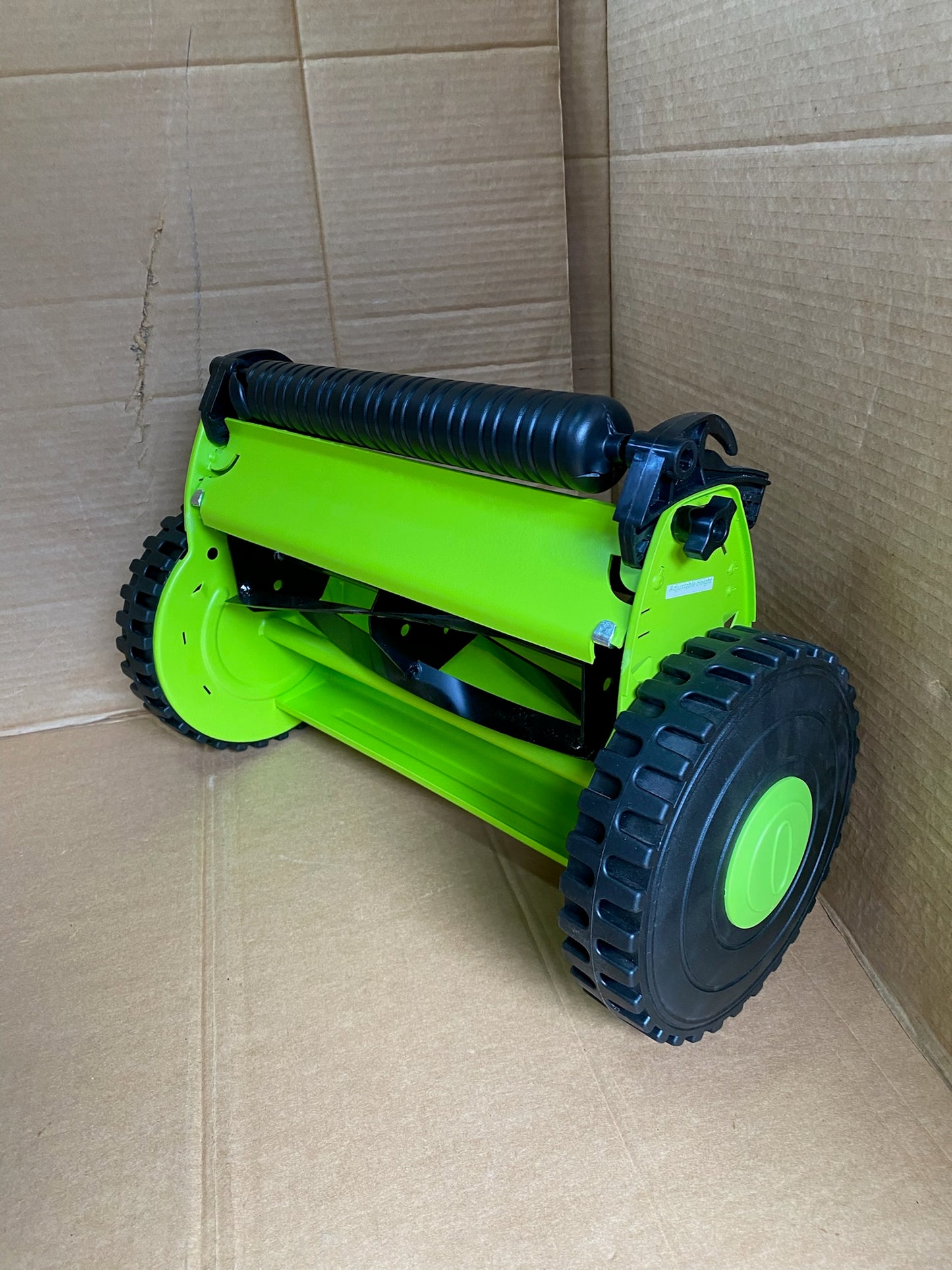 New Other Garvee 14" 5-Blade Manual Walk-Behind Push Reel Lawn Mower, Green
