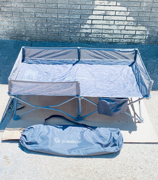 New Other Baby Delight In/Outdoor Bungalow Portable Cot/Toddler Bed, Gray – READ