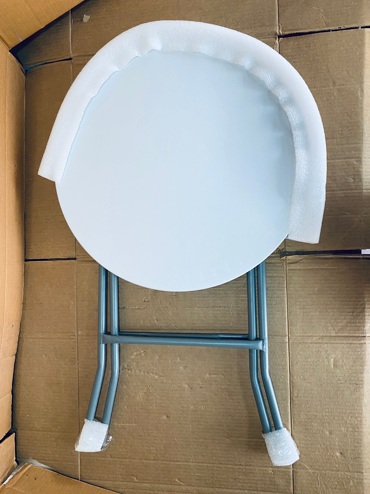 New Open Box Flash Furniture 2-Foot Round Granite White Plastic Folding Table