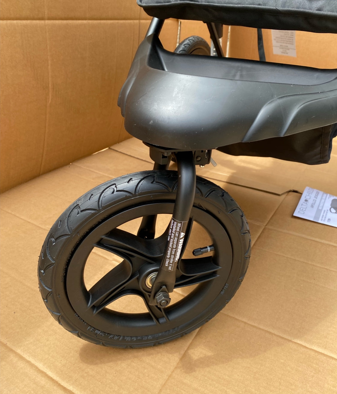 Like New Delta Children Apollo Jogging Stroller W/ Shock Absorbing Frame, Black