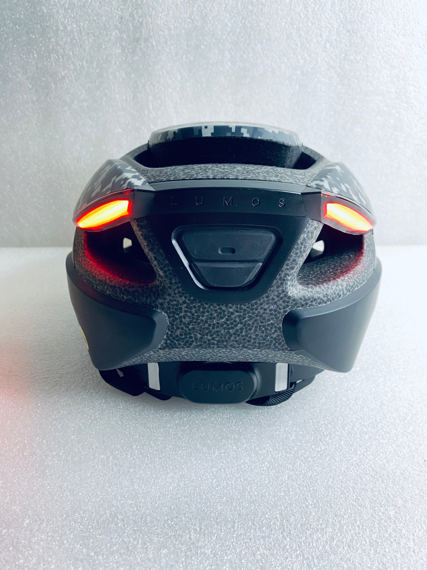 New Other Lumos Ultra Size M/L Bluetooth Digital Camo Smart Helmet With Remote