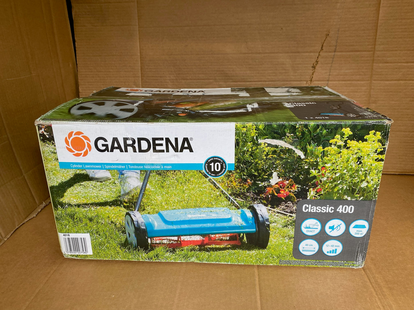 GARDENA 16" Manual Reel Lawn Mower With 5 Blades, Blue/Orange