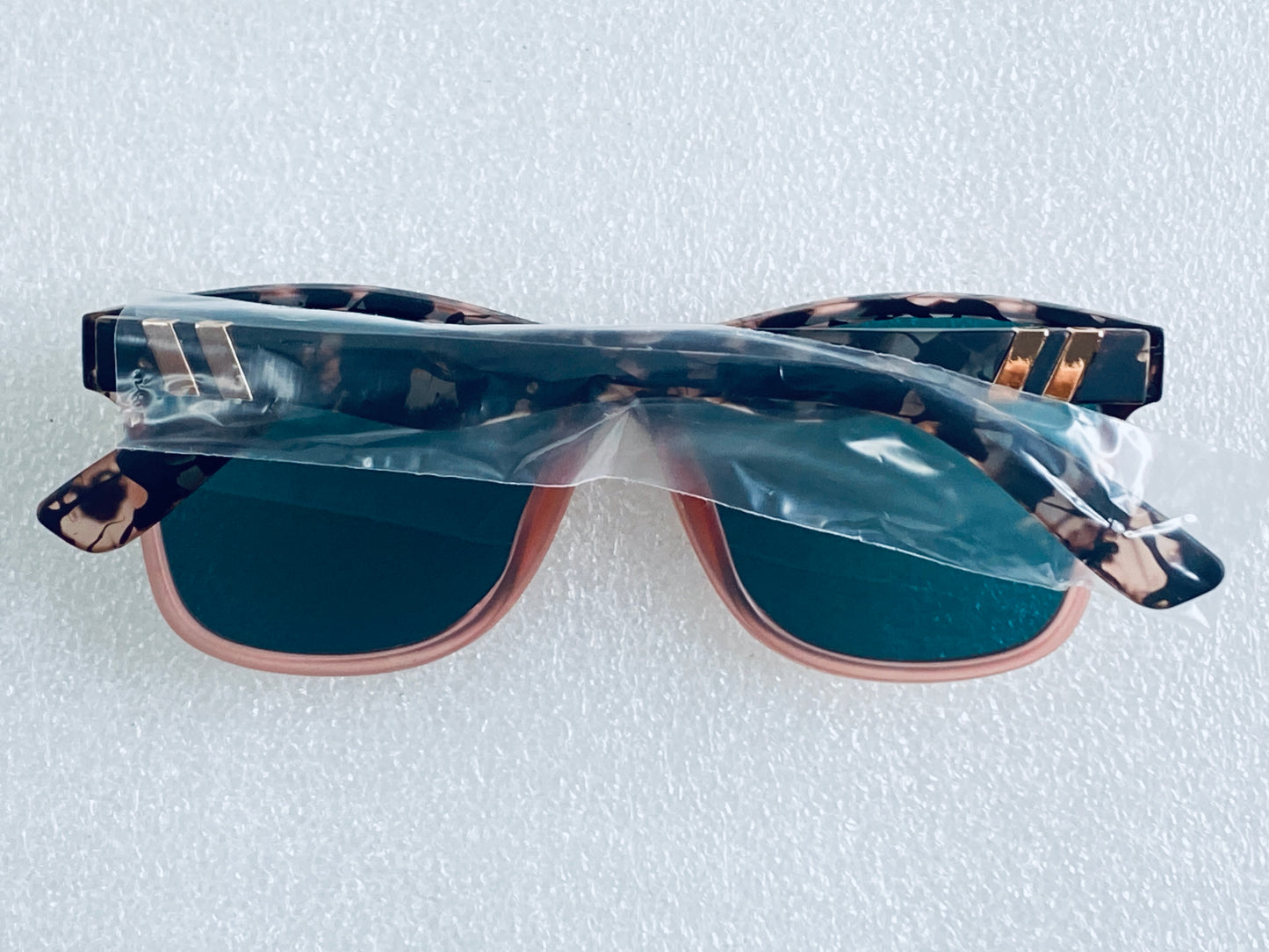 New Polasup Pink Women's Streamlined Reflective Oversized Sunglasses With Case