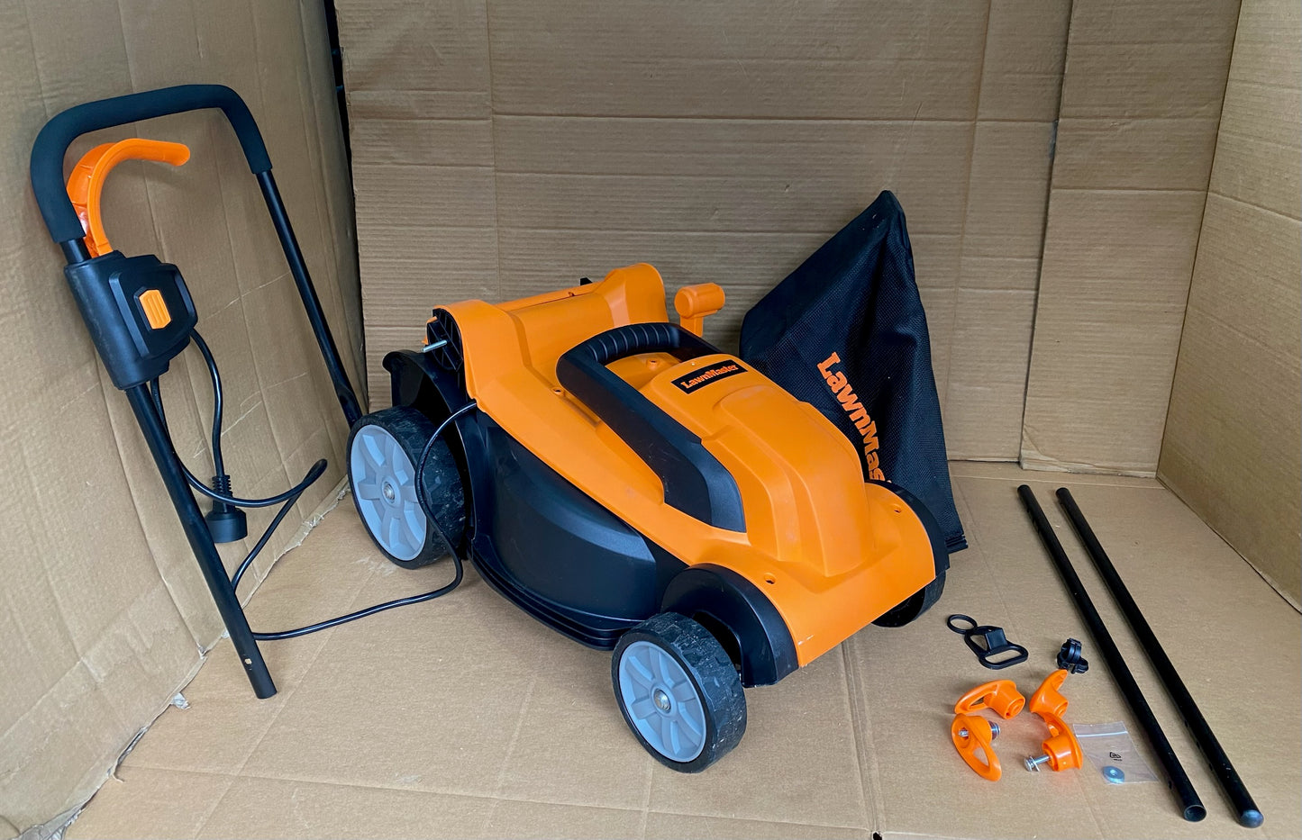 LawnMaster MEB1114K Electric Corded Lawn Mower 14” 11AMP