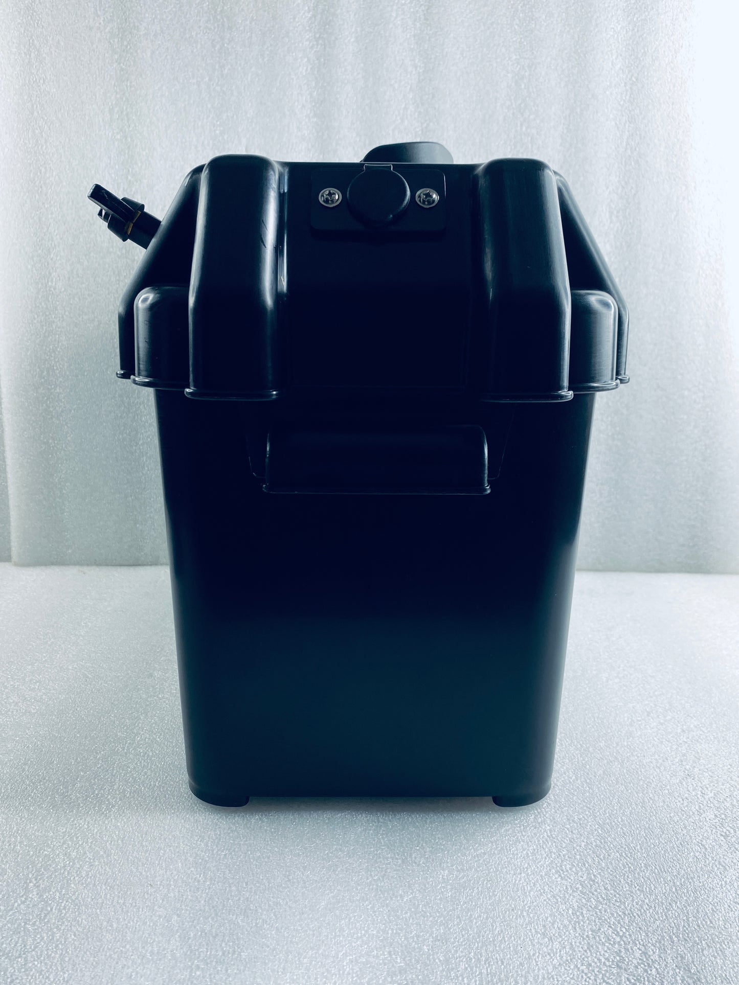 New Other Newport Smart Battery Box Power Station With USB & DC Ports, Black