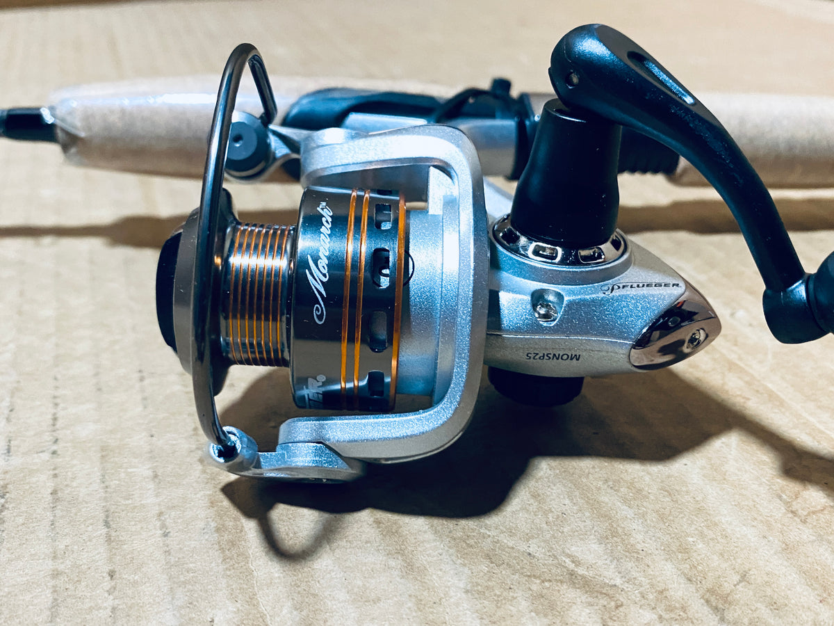 New Open Box Pflueger Monarch 2 Piece 7ft. UL Spin Combo