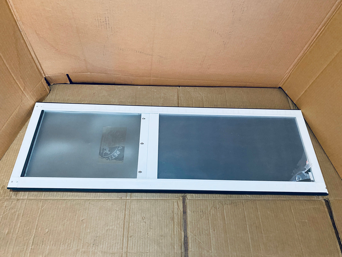 New Open Box Hakuna Pets V2 Patio Pet Door Screen Insert Panel For Sliding Doors