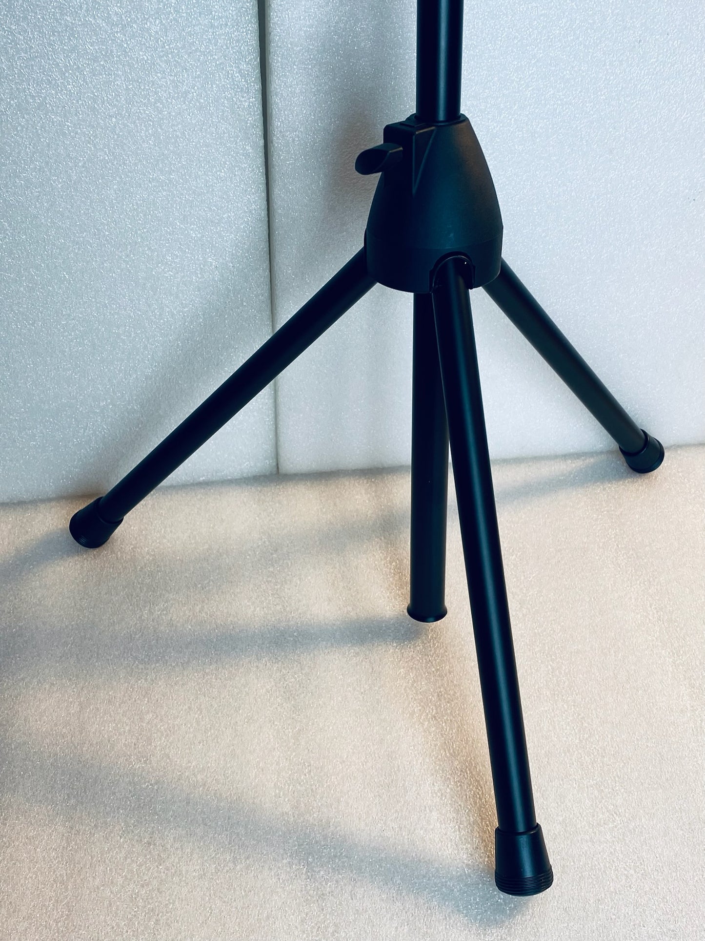 New Other Swivel Adjustable Black Video Camera Tripod Floor Stand, 32"-63"