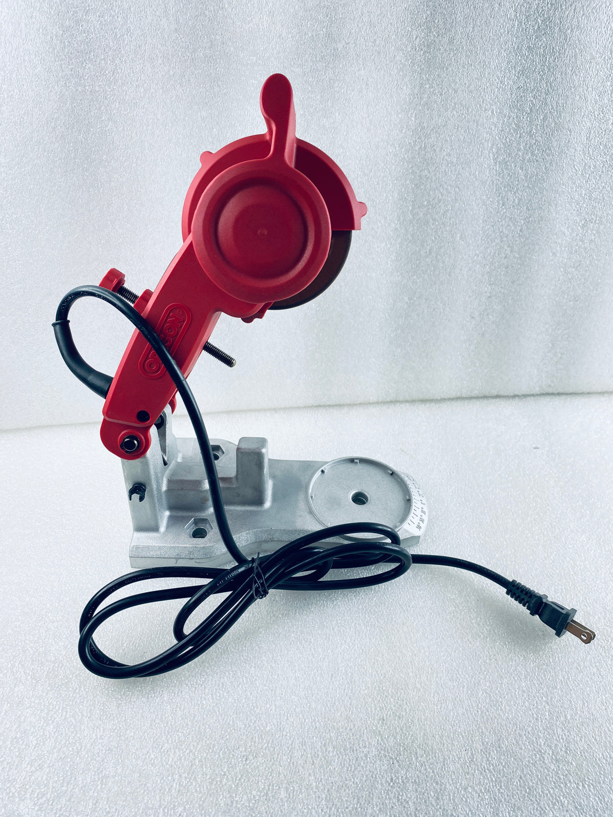 Oregon Compact 120V Bench Grinder, Universal Saw Chain Sharpener, Red