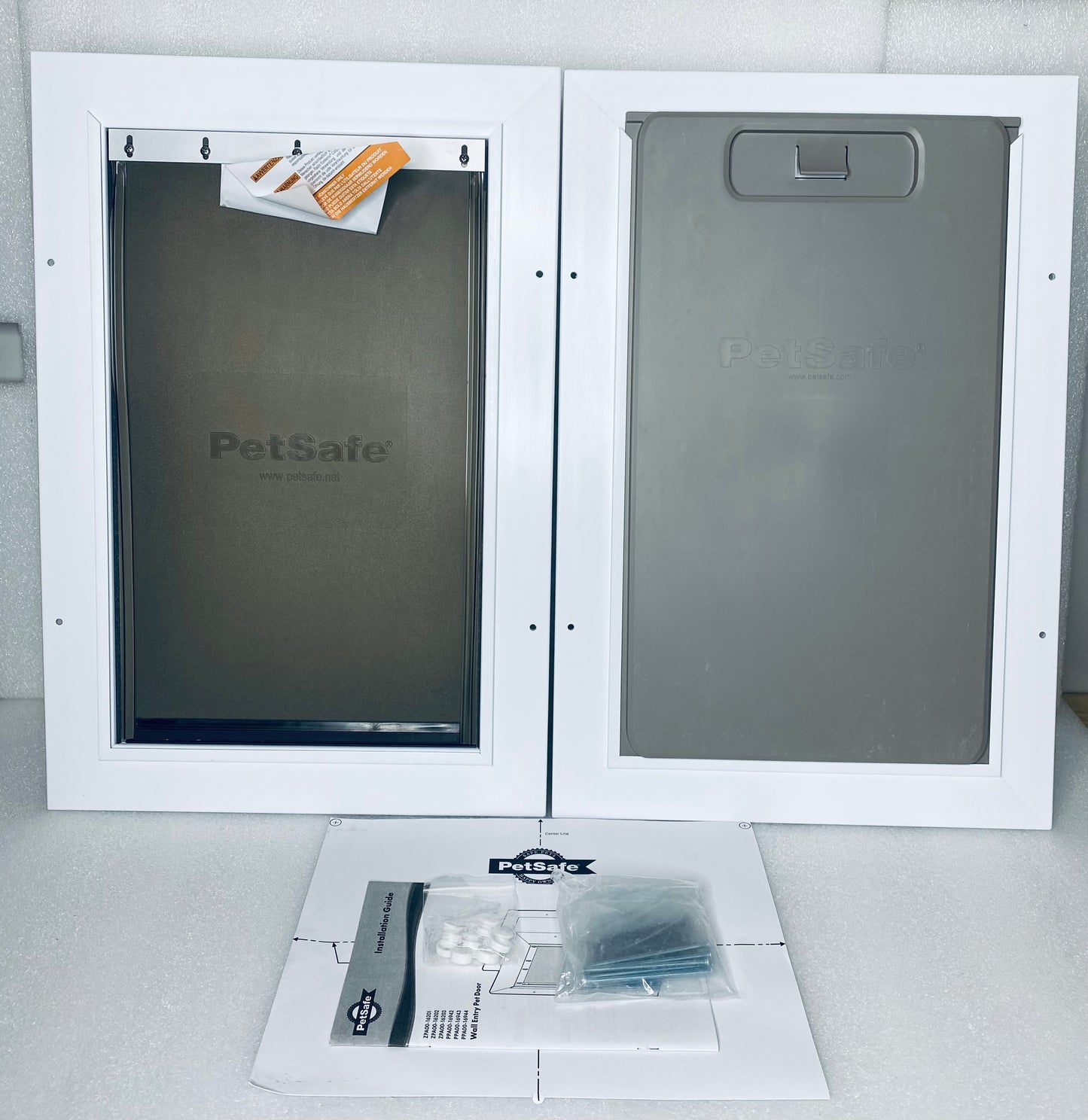 New Other PetSafe White Large Wall Entry Pet Door W/ 10 1/4” x 16 1/4” Door Flap