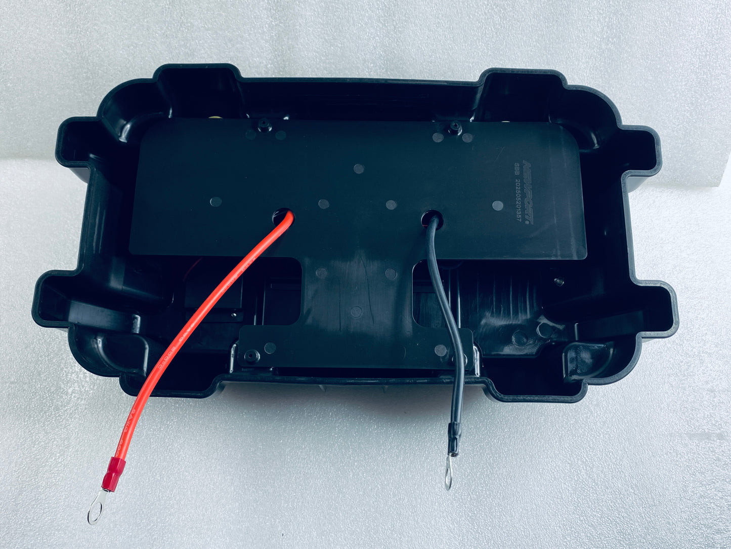 New Other Newport Smart Battery Box Power Station With USB & DC Ports, Black