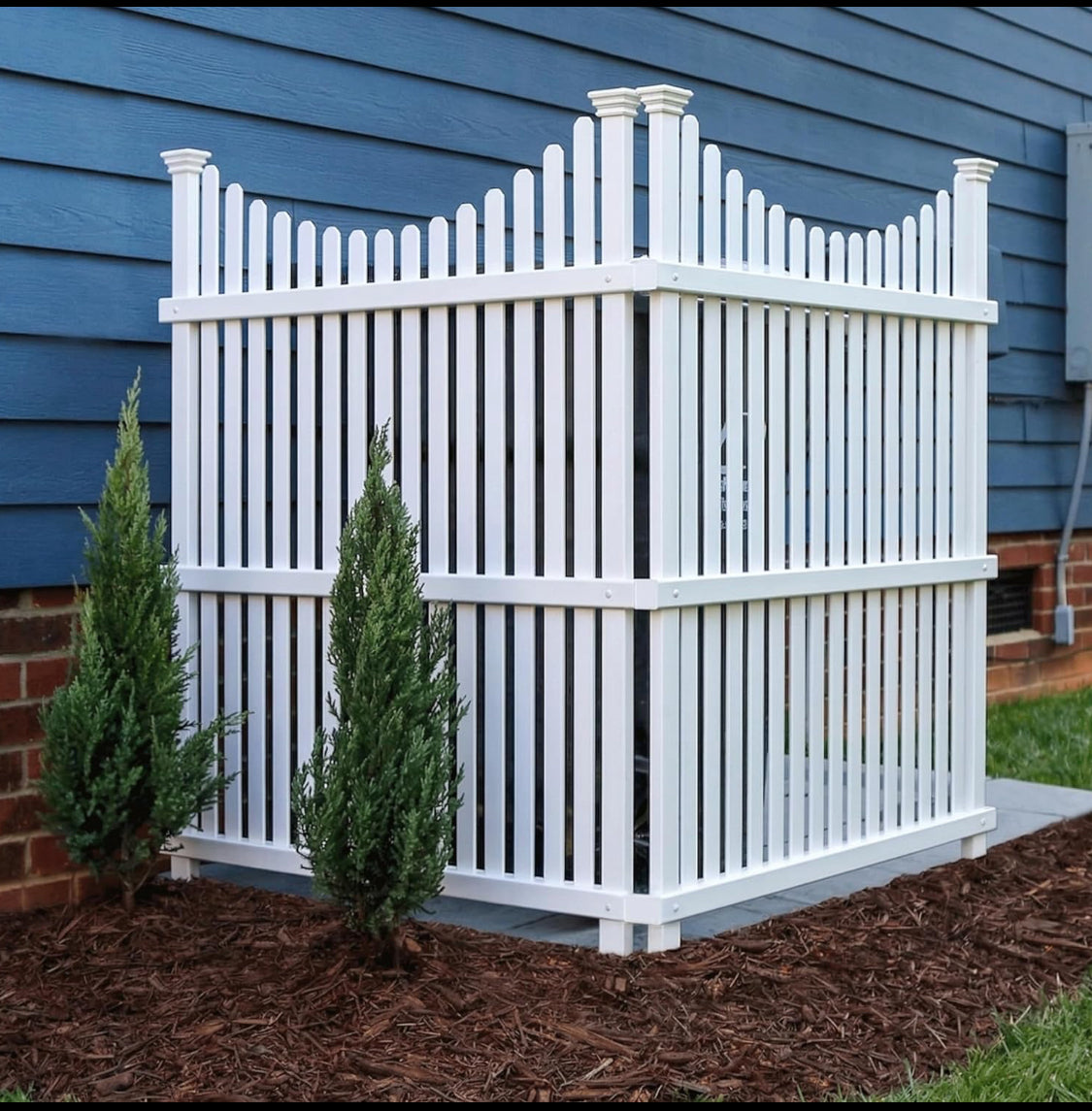 New Other Enclo Huntersville DIY No Dig White Vinyl Privacy Screen, 45”H x 36”W
