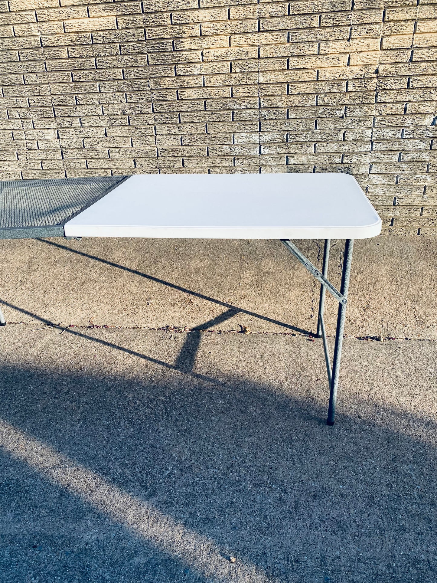 YITAHOME 2-In-1 Metal & Plastic Folding Table For Outside Grilling - (READ)
