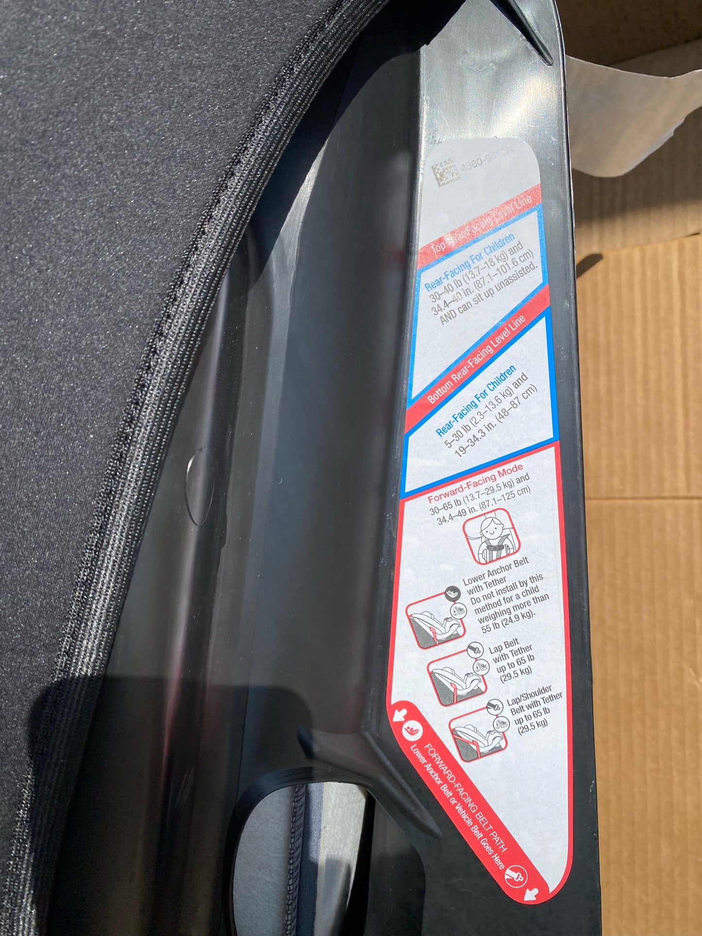 Like New Safety 1st Ellaris 3-in-1 Convertible Rear & Forward-Facing Car Seat