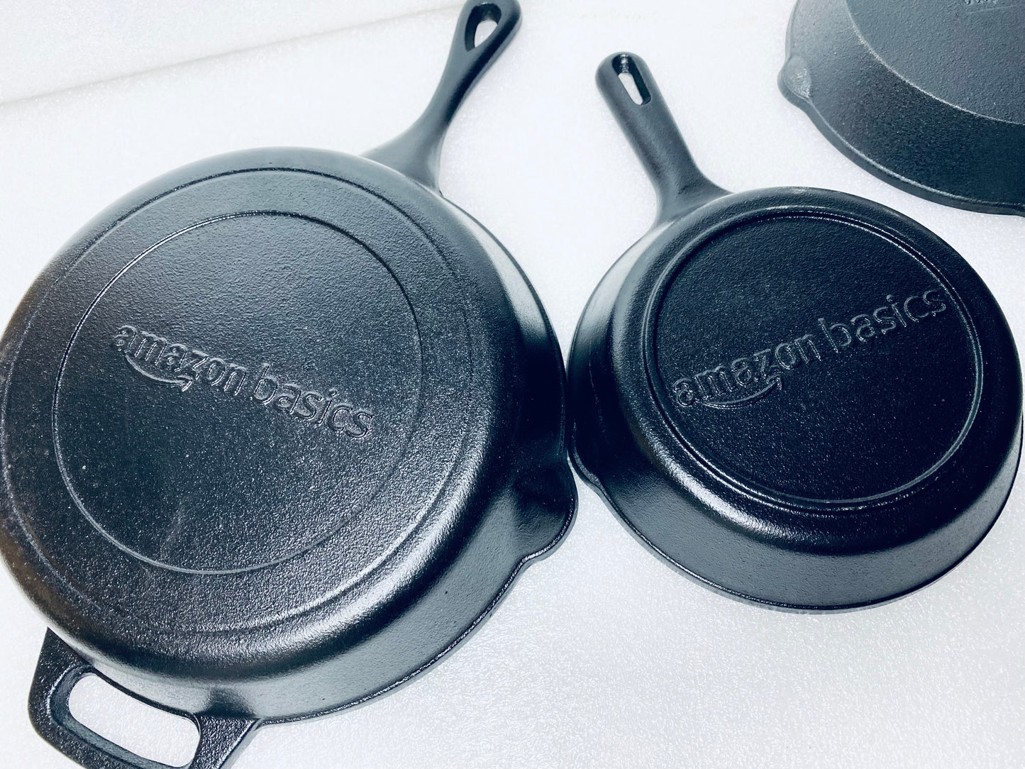 lot Of 3 - Pre-Seasoned Cast Iron Kitchen Pots & Pans (READ)