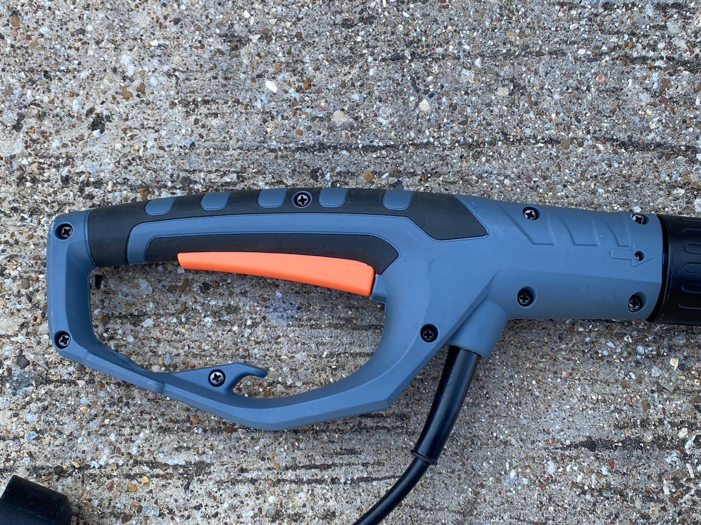 Scotts 10” 8 Amp Corded Adjustable Electric Pole Saw, PS45010S