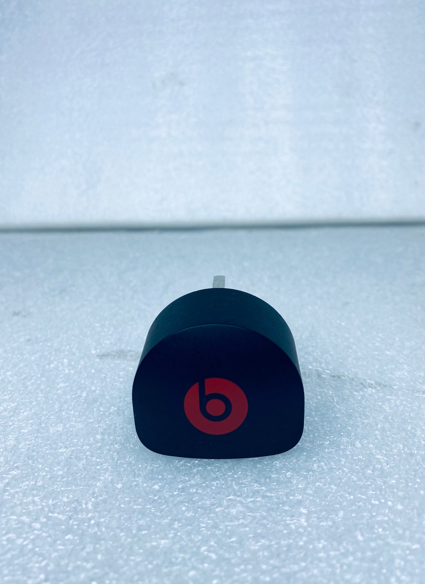 Beats By Dr Dre 10W 2" Power Adapter 5V, UK Version K4813, B0509, Black - (READ)