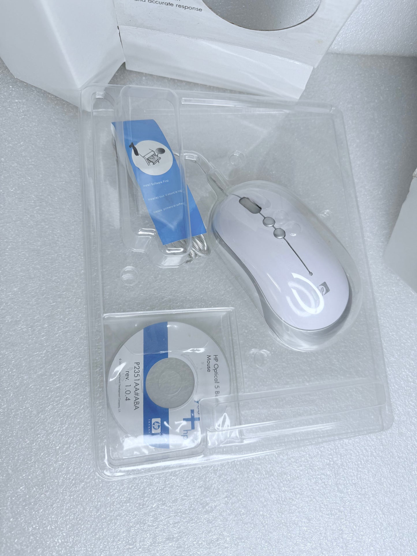 HP Optical 5 Programmable Button Mouse USB, P2351AA#ABA, White - (READ)