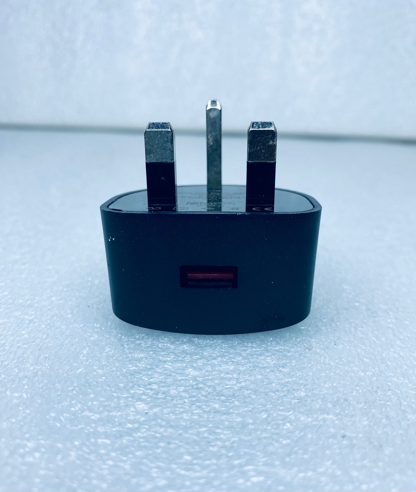 Beats By Dr Dre 10W 2" Power Adapter 5V, UK Version L5213, B0509, Black - (READ)