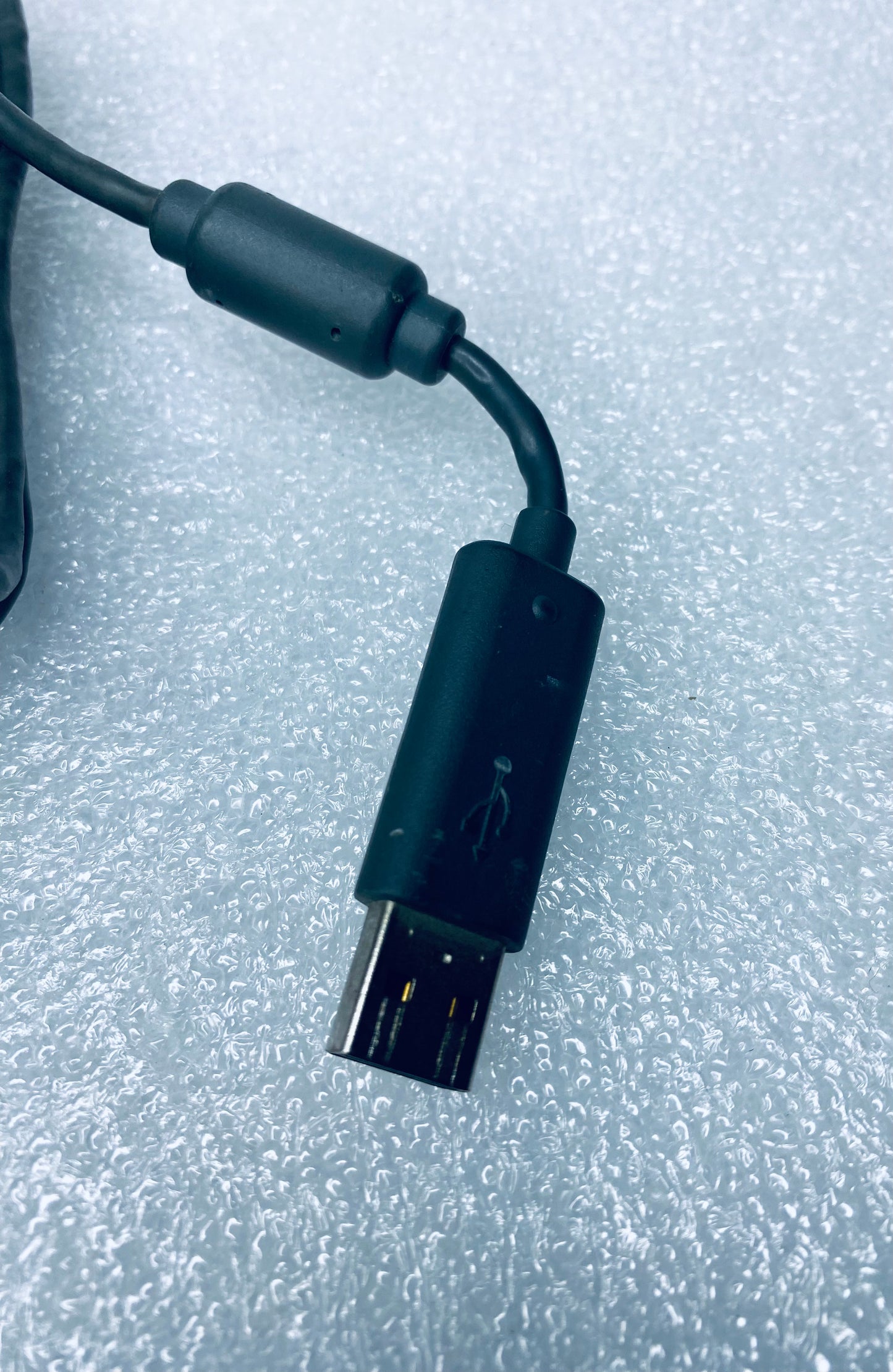 #23 - nyko Xbox 360 Play N' Charge Cable For Controllers 072410 4261 - (READ)  - (IN CONDITION AS SHOWN)