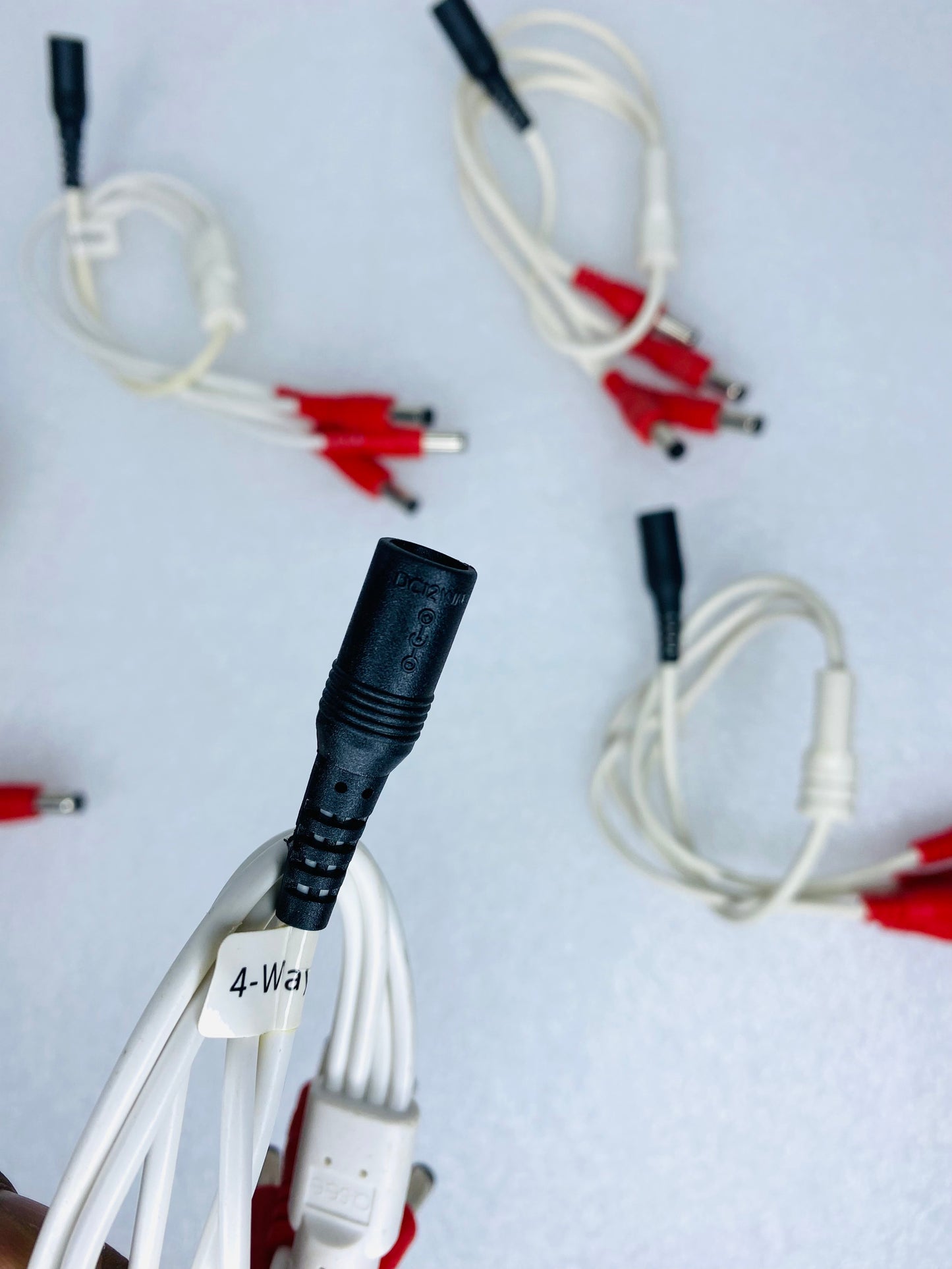 lot Of 5 - Q-See 12V In DC 12" Power Splitters, 1 Female to 4 Male Tips - (READ)