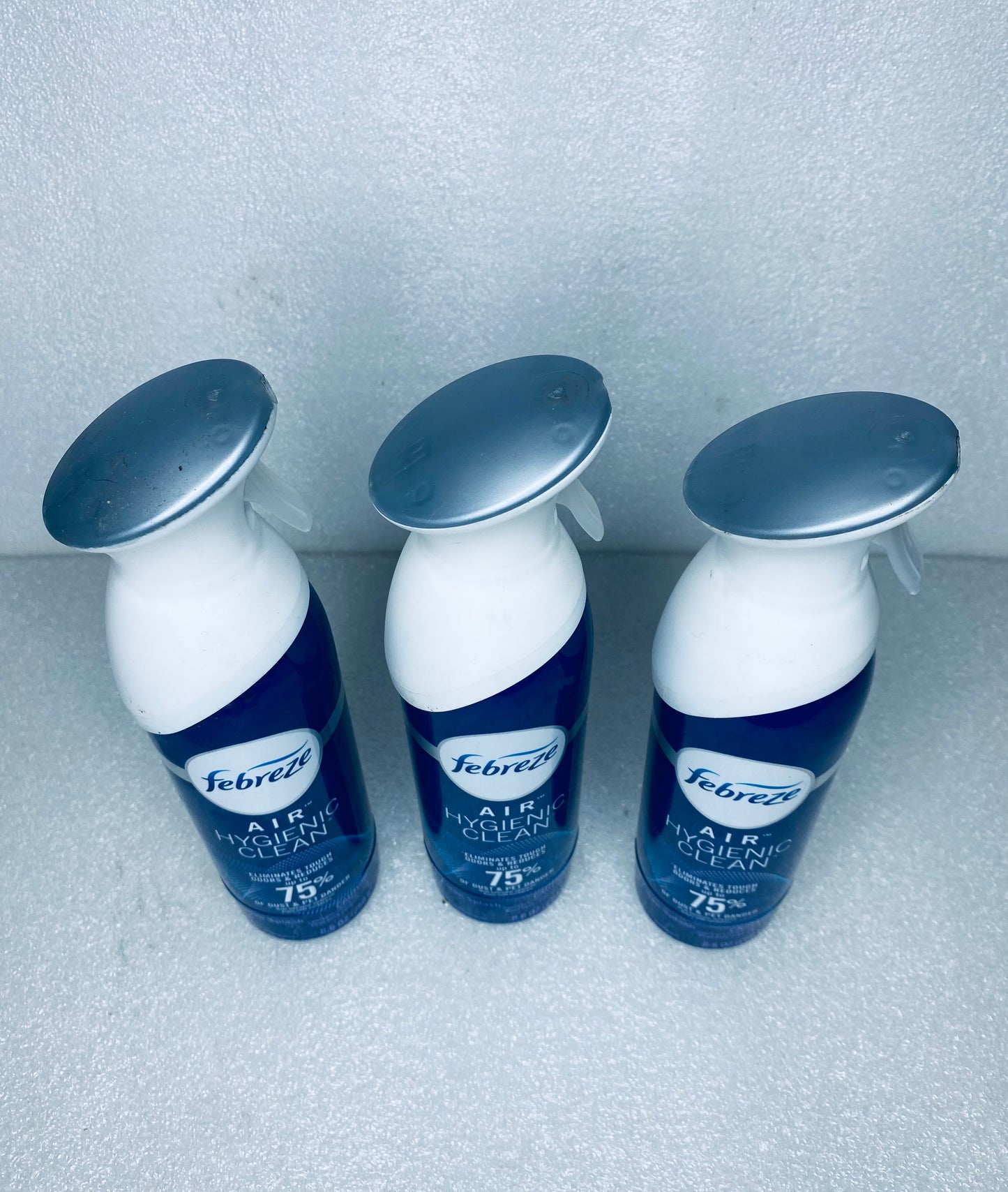 #15 - lot of 3 New - Febreze Air Hygienic Clean 8.8 oz. Clean Splash - (READ) - (IN CONDITION AS SHOWN)