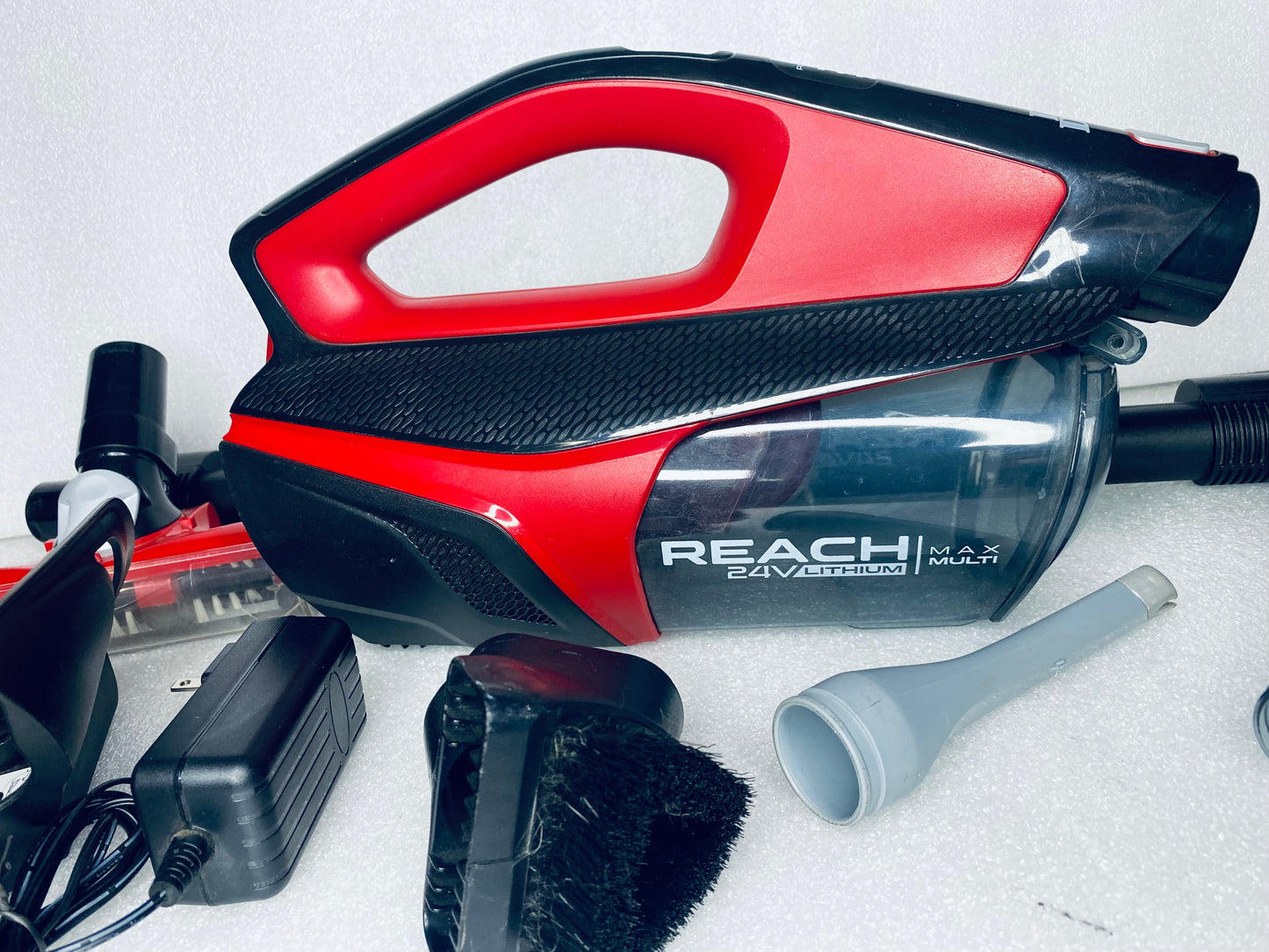 dirt Devil Reach Cordless 24V Lithium Max Multi Vacuum, Red/Black, BD22522- READ