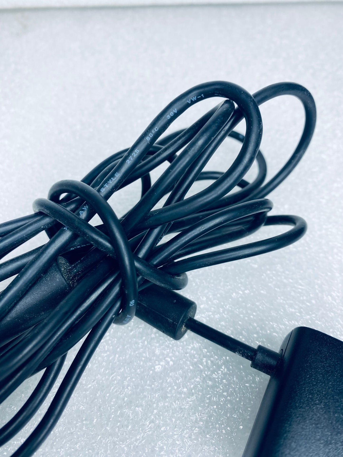 #22 - genuine Microsoft Xbox 360 Kinect Sensor Bar AC Power Adapter 1429- (READ) - (IN CONDITION AS SHOWN)