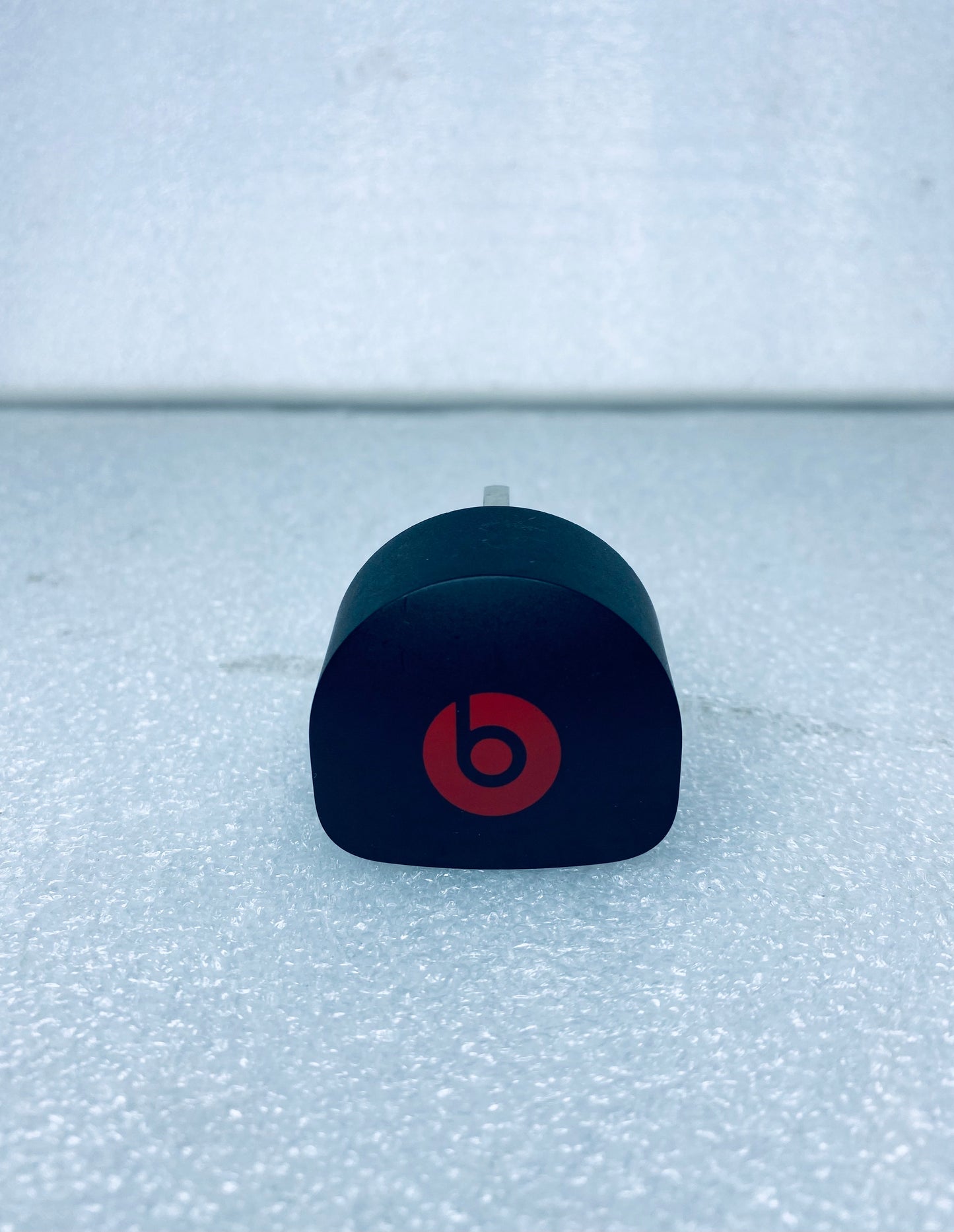 Beats By Dr Dre 10W 2" Power Adapter 5V, UK Version K4813, B0509, Black - (READ)
