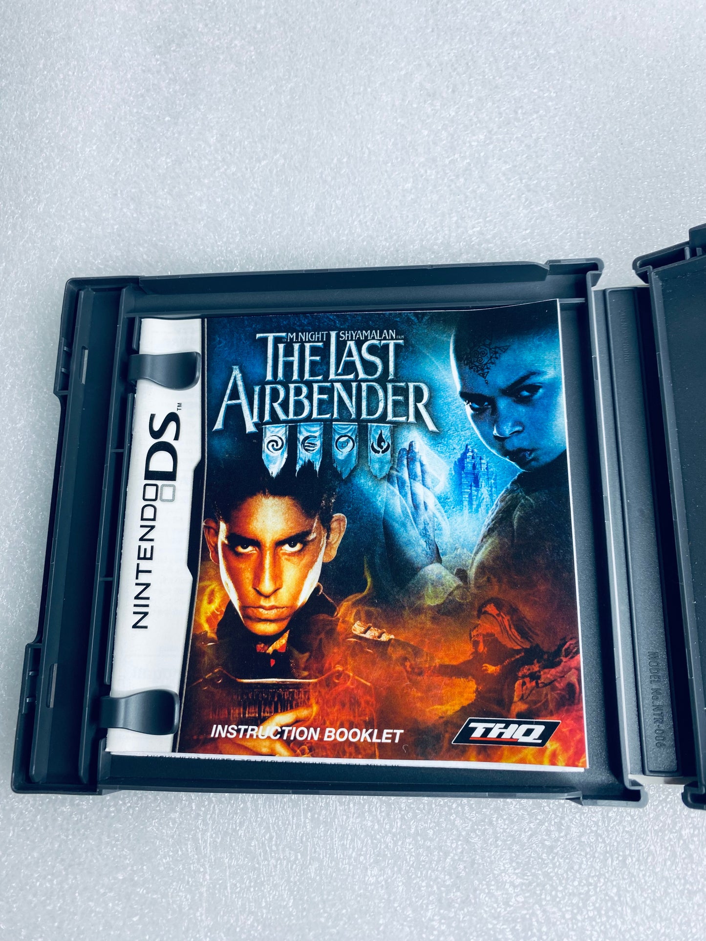 the Last Airbender (Nintendo DS, 2010) THQ - (READ)