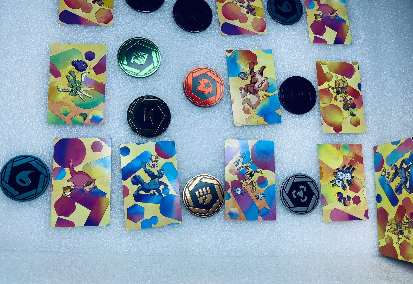 Pokemon Scarlet & Violet 151 Mini Tin Display Art & Coins, No TCG Packs - (READ)