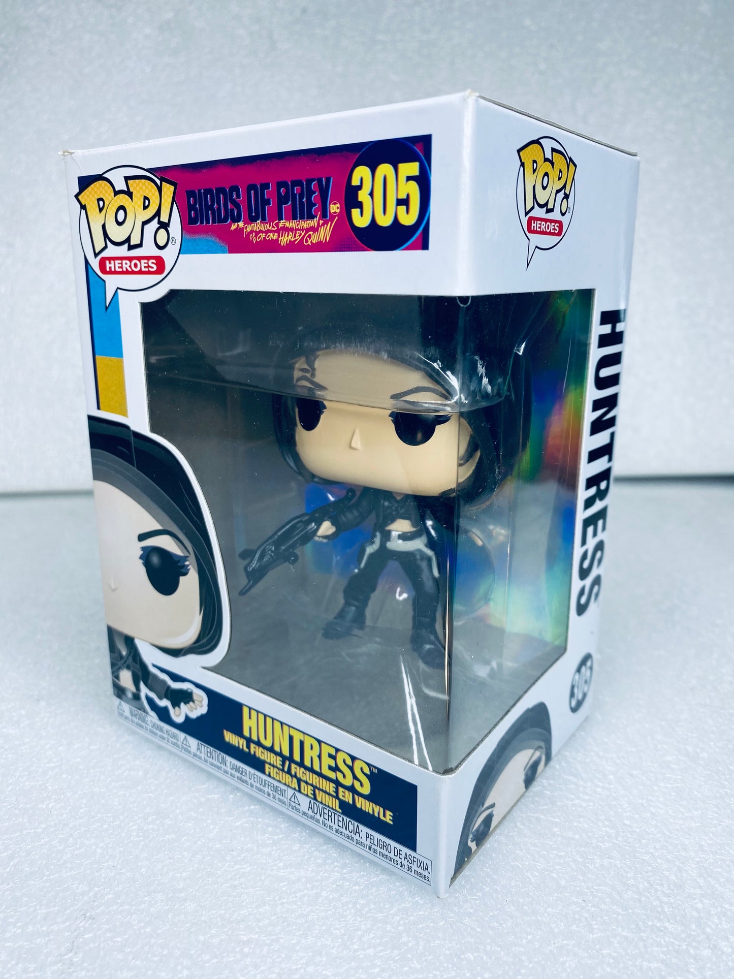 #18 - new - Pop! Heroes Birds Of Prey Huntress Vinyl Figure 305 - (READ) - (IN CONDITION AS SHOWN)