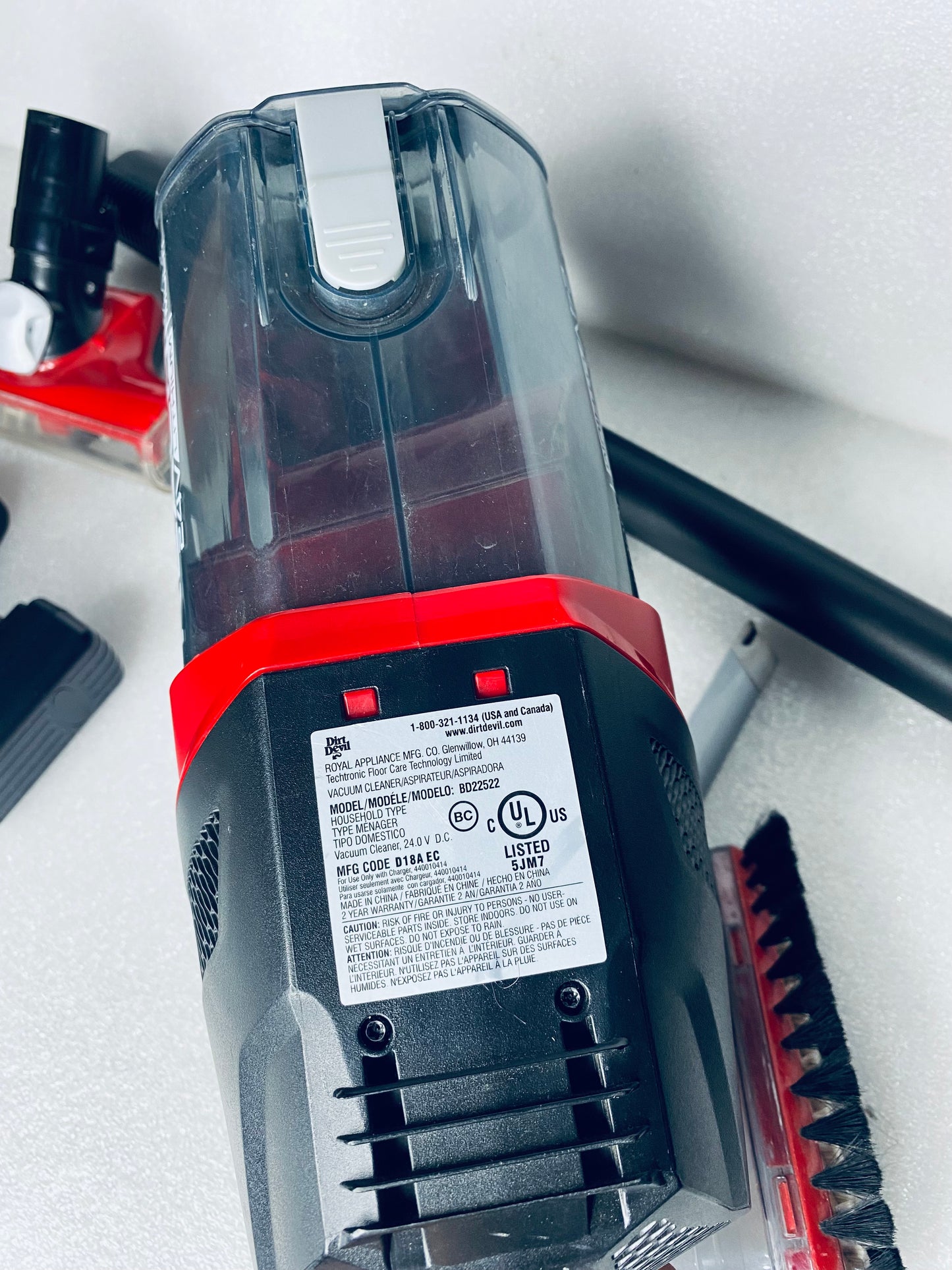 dirt Devil Reach Cordless 24V Lithium Max Multi Vacuum, Red/Black, BD22522- READ