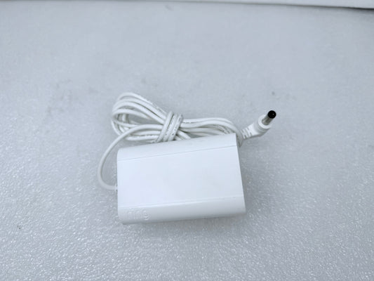 Ring 5V 6 Ft. Switching Adapter For Base Station, DSA-12PFG-05, White - (READ)