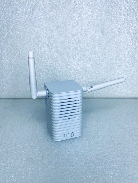 #39 - ring Chime Pro Wifi Extender & Indoor Chime, Loose Antenna, White - (READ) - (IN CONDITION AS SHOWN)