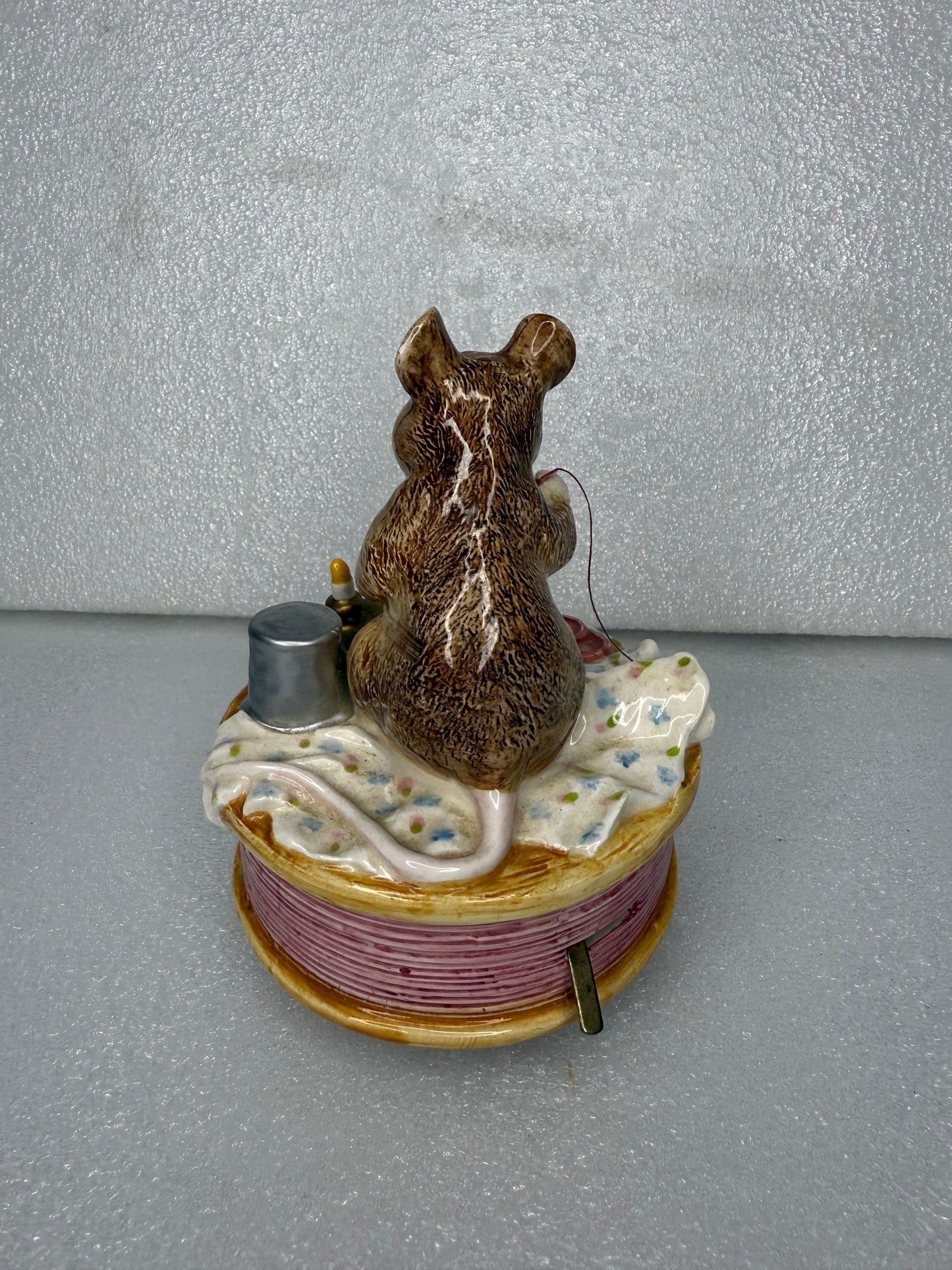 Beatrix Potter 1996 Unesco Revolving Music Box Brahms Lullaby, 5" x 3.75"-(READ)