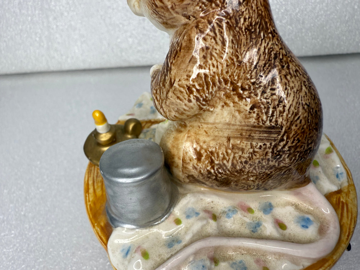 Beatrix Potter 1996 Unesco Revolving Music Box Brahms Lullaby, 5" x 3.75"-(READ)