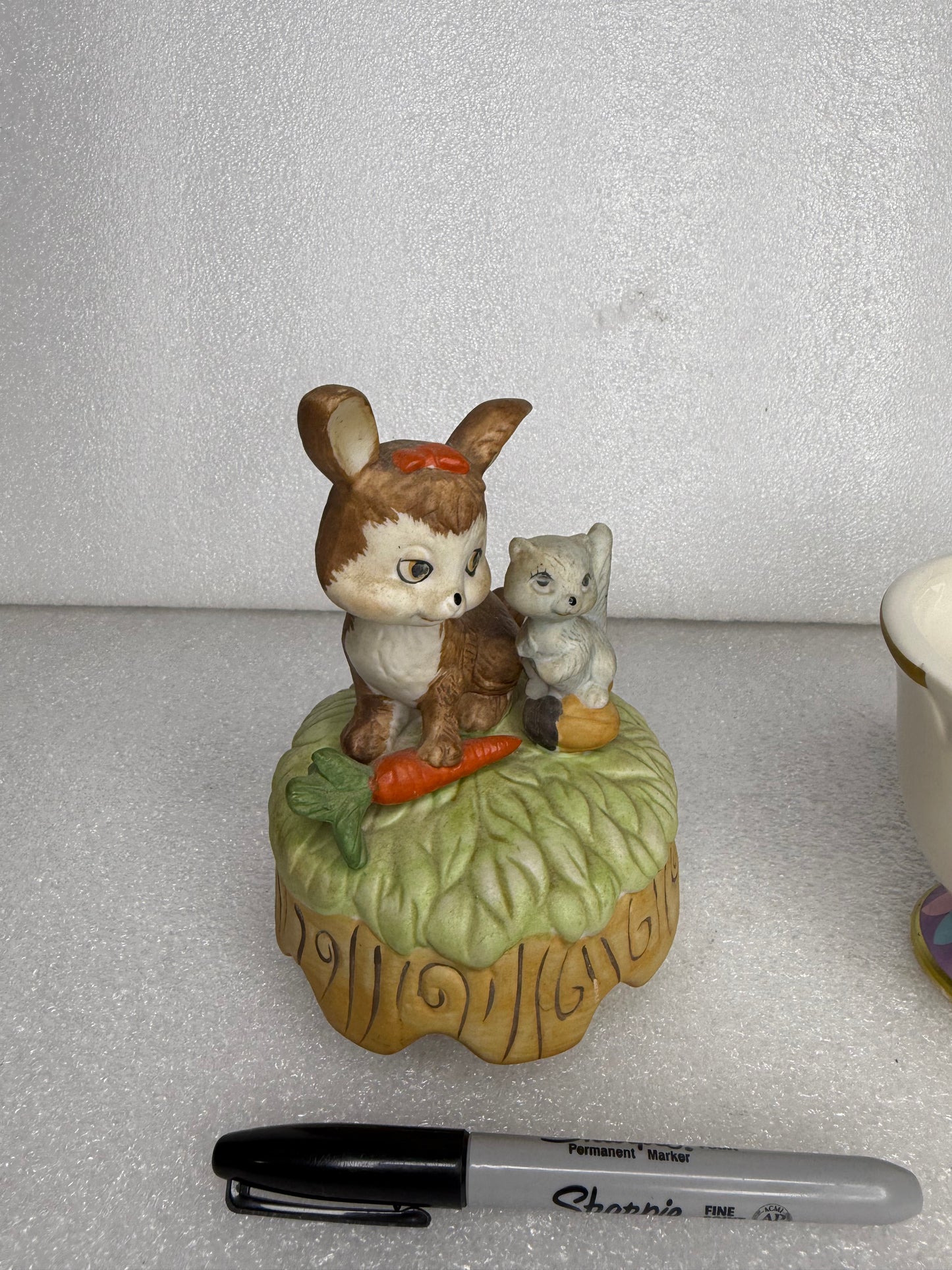 #136 - lot Of 2 - Vintage Collectible Items, 6" Music Box "It's A Small World" & Beauty And The Beast TeaCup - (READ) $$$